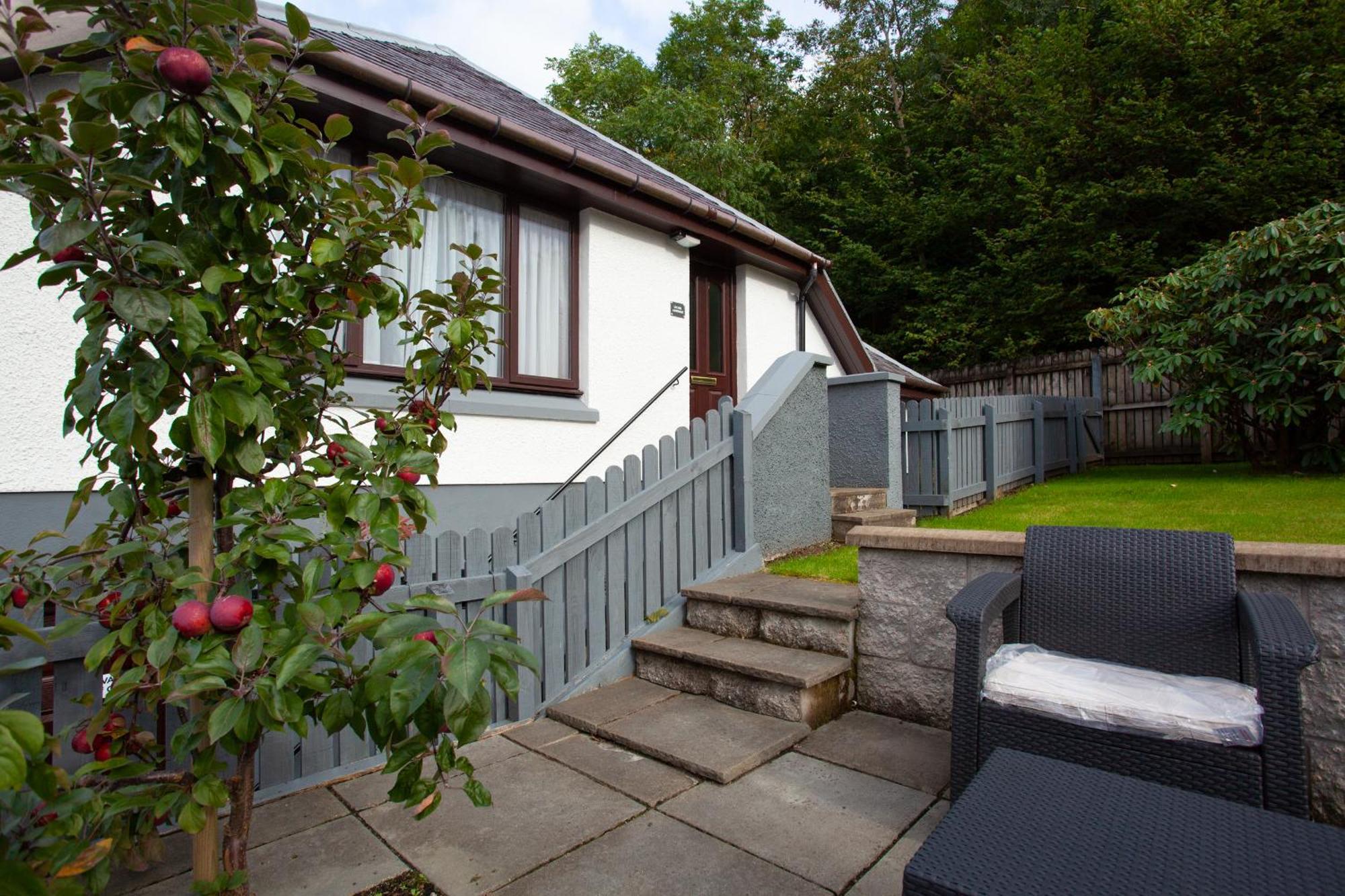 Lochiel Villa Guest House Fort William Exterior photo